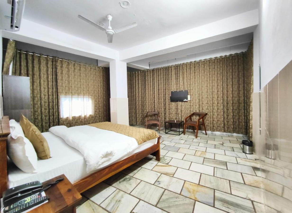 Vamoose Relax Inn Джодхпур Экстерьер фото